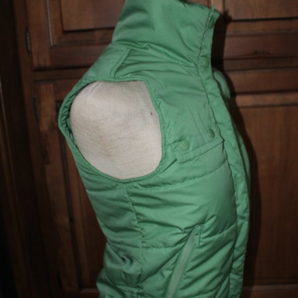 Vintage Green LACOSTE Women's Puffer Vest EXCELLENT condition Size 34 - Picture 3 of 6